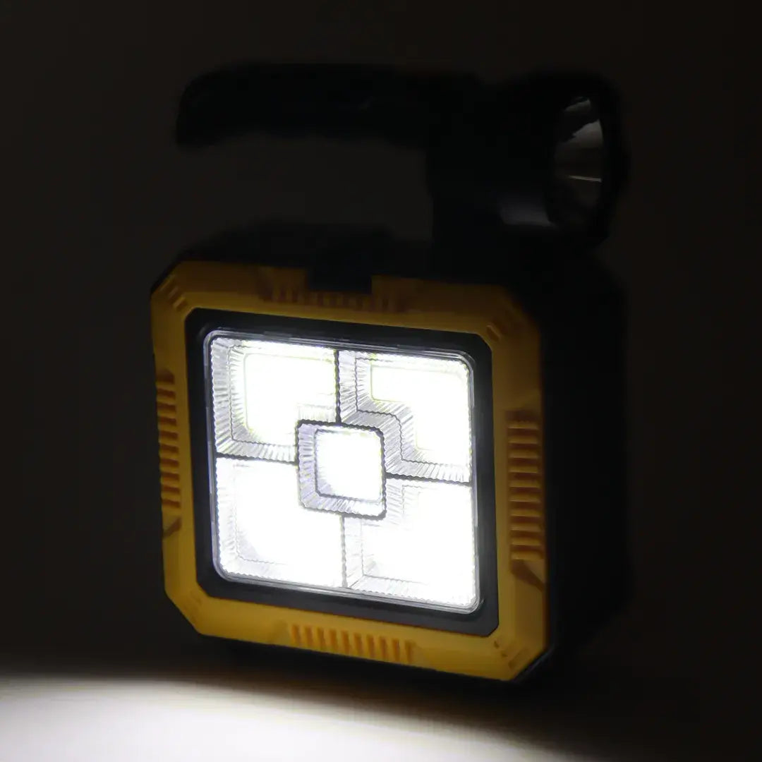 KIT LINTERNA MULTIFUNCIONAL LED & HERRAMIENTAS