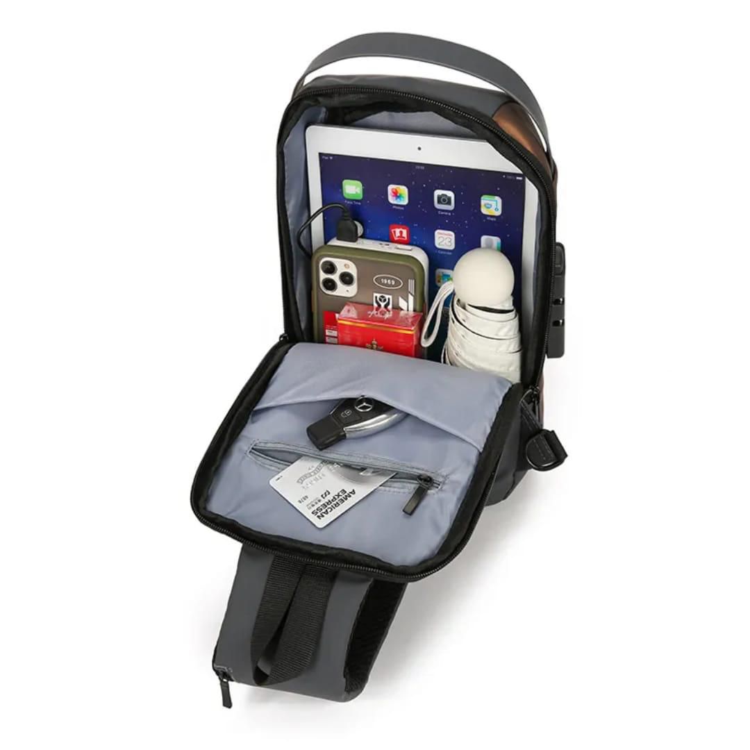 MOCHILA ANTIRROBO USB